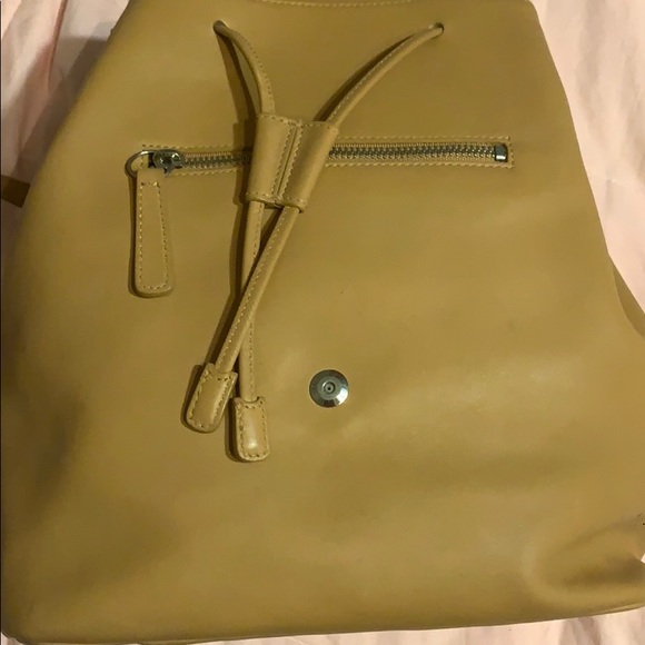 Vintage Tan Coach Backpack - Picture 3 of 6